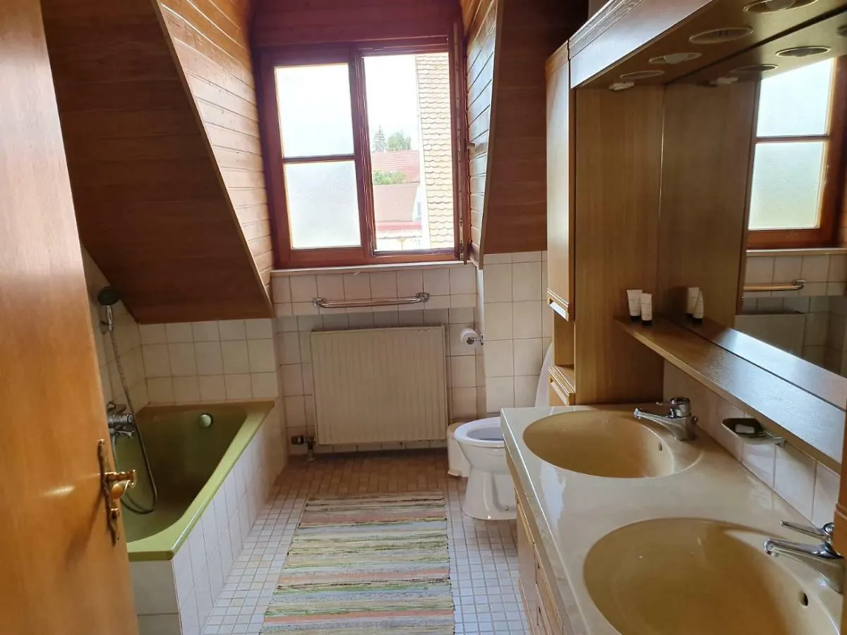 Villa Blue Nördlingen Alloggio in famiglia